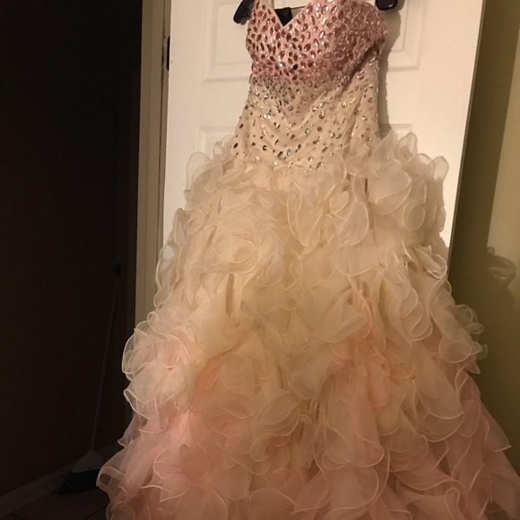Prom Dress - Picture 1 of 2
